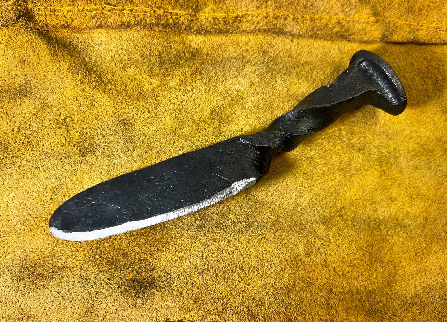 Spike Knives